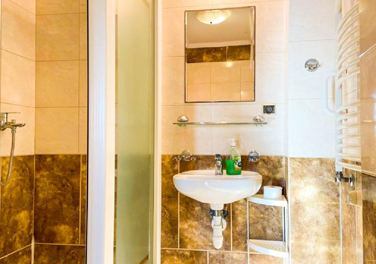 Noclegi Prestige Siewierz Ngoại thất bức ảnh